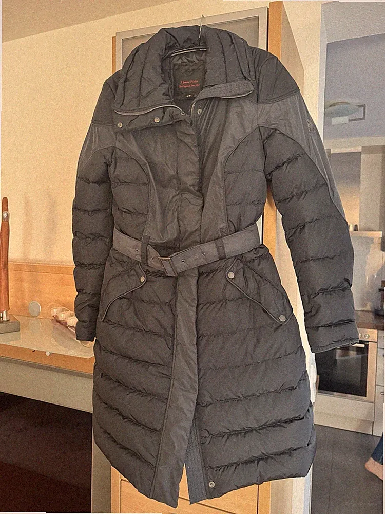 Belstaff Daunenmantel schwarz Gr. 40