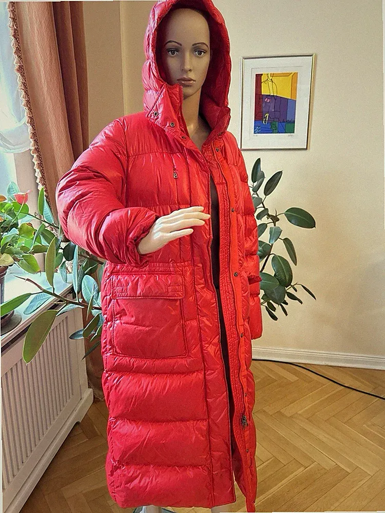 Bogner Daunenmantel mit Kapuze