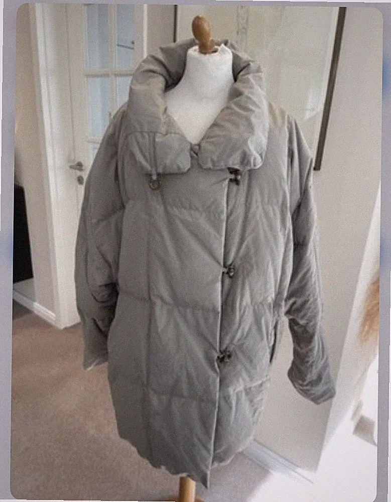 Bogner Wintermantel Gr. 46 gebraucht