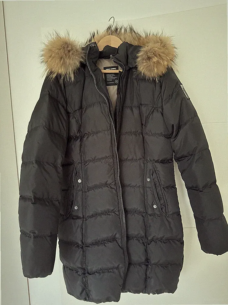 Bomboogie Daunen Mantel Jacke Gr.4 Kapuzen und Fell 38/40 Schwarz Warm Winter