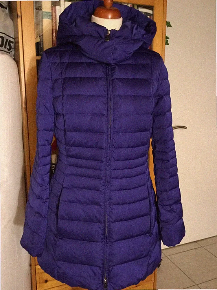 BOSS HUGO BOSS DAUNENMANTEL Gr. 38 blau lila super guter Zustand