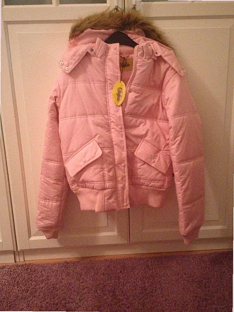 Buffalo Daunenjacke Rosa Faux Fur Winterjacke Mantel Y2K Clueless Barbie Egirl