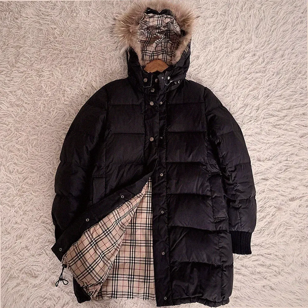 Burberry Blue Label 3-Wege Daunenmantel schwarz Kapuze Waschbärfell Damen L a...