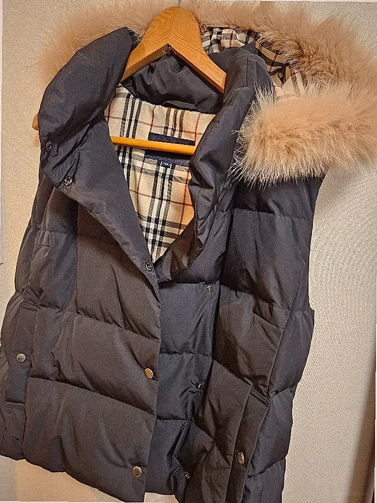 BURBERRY Daunenweste Jacke Blouson Mantel mit Fellkapuze Damen Größe 44...