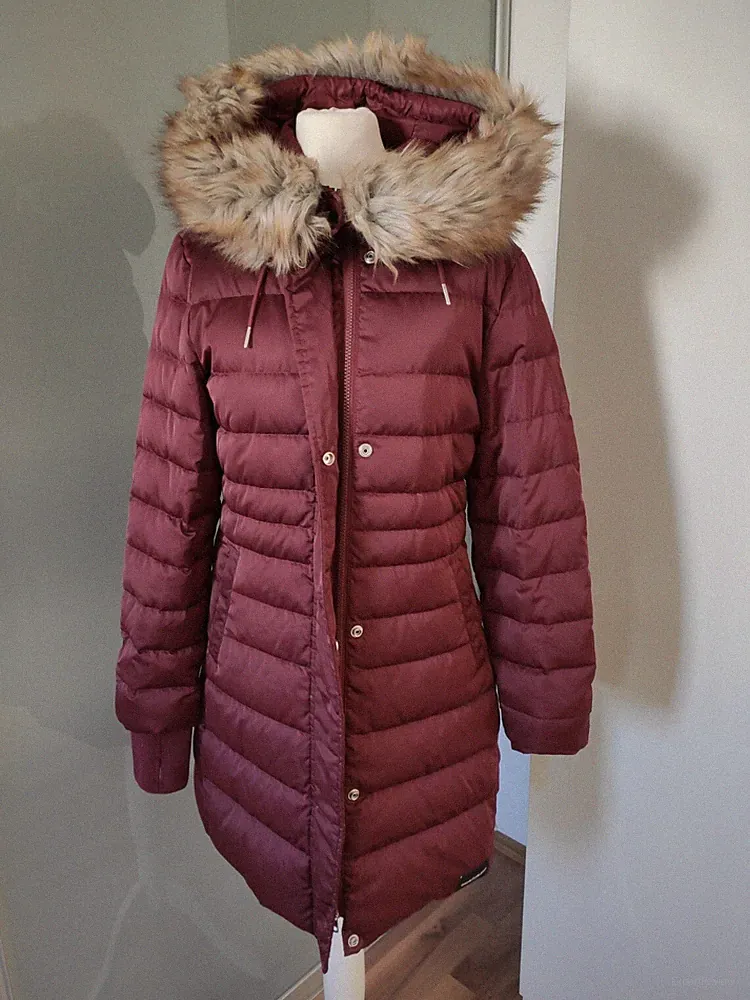 Calvin Klein Jeans Daunenmantel Parka Weinrot Bordeaux S/36 neuwertig