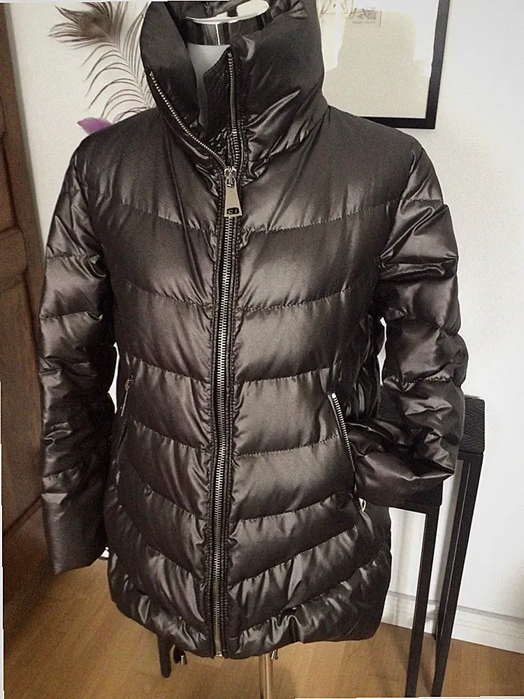 Damen Daunenjacke/ Daunenmantel, Gr. 40/42 exklusiver Schnitt