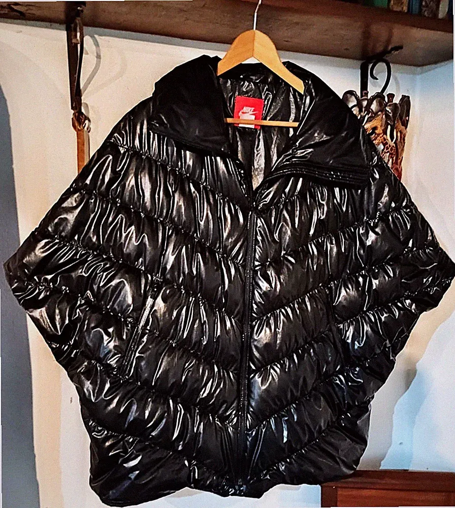 Damen Daunenjacke NIKE Gr. L Typ Poncho