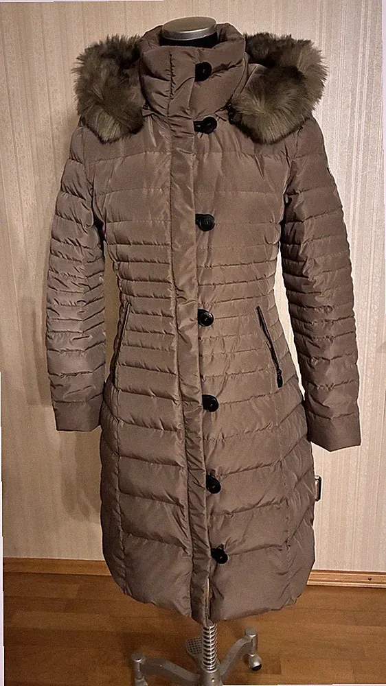 Damen-Daunenmantel von Armani Jeans
