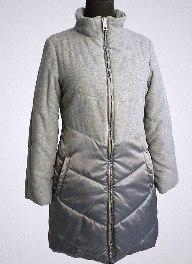 Damen Polsterstoff Mantel Daunenjacke Satin Polyester Made in Italy Neu