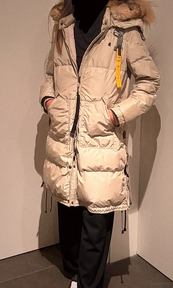 Daunenmantel von Parajumpers mit Echtfell, beige, XL (ca. Gr. 40/42)