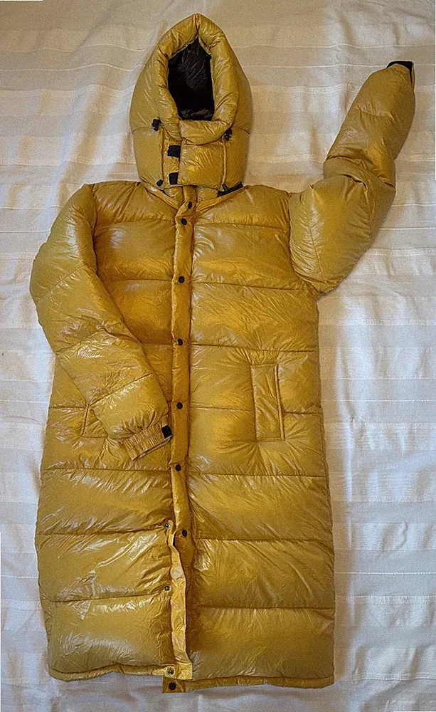 Daunenmantel, XL von Mteverest Garments