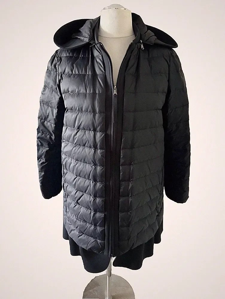 Emporio Armani toller Daunen Mantel, Gr. 40/It. 46, Super leicht & Warm. Neuw.