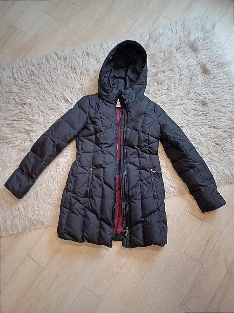 Esprit Daunenmantel Damen Schwarz Gr. S / 34-36