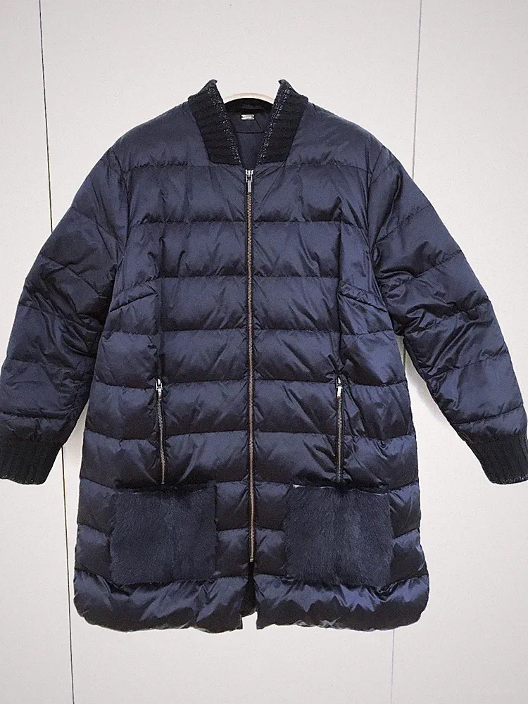 GUSTAV Denmark außergewöhnliche Daunenjacke mit fake fur Felltaschen; Gr. M