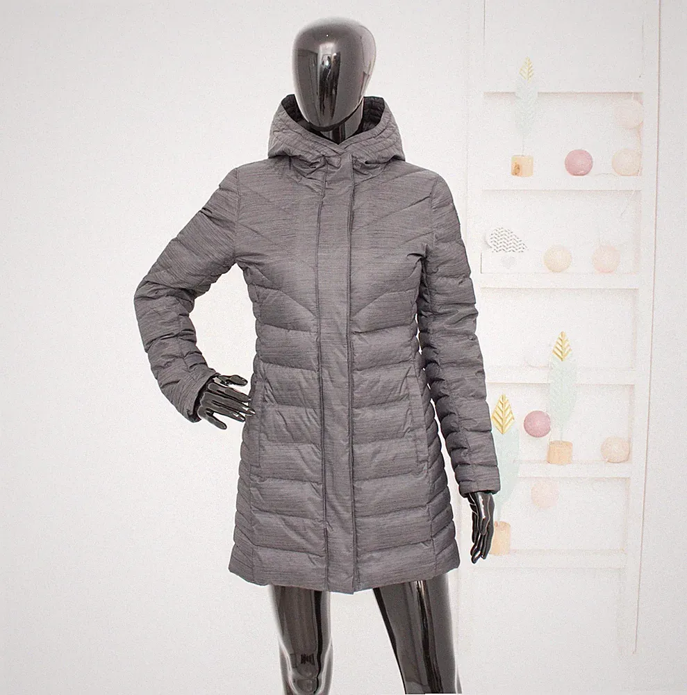 Helly Hansen Saga Daunen Parka Grau Puffer Kapuze Mantel Damen Winterjacke XS