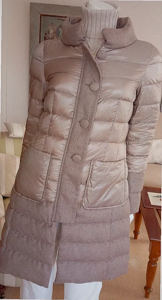 HERNO - Mantel - Daunen/Federn und Cashmere Stoff - 36 - Super schönes Design !