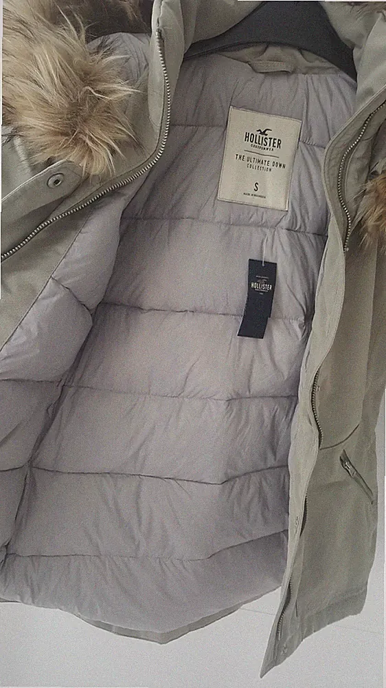 HOLLISTER Gr. 36 S Daunenjacke Daunenmantel Mantel Parka Kapuze Jacke Fell NEU