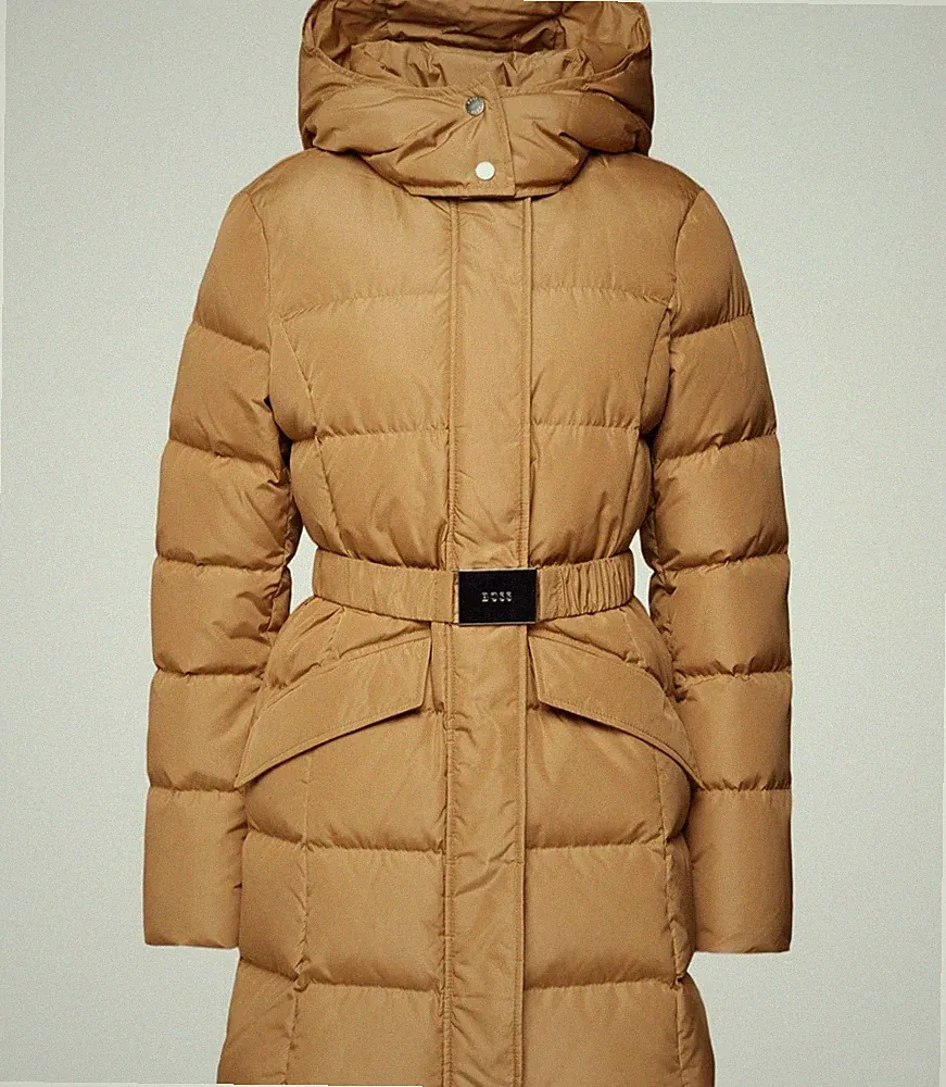 Figurbetont Daunenparka