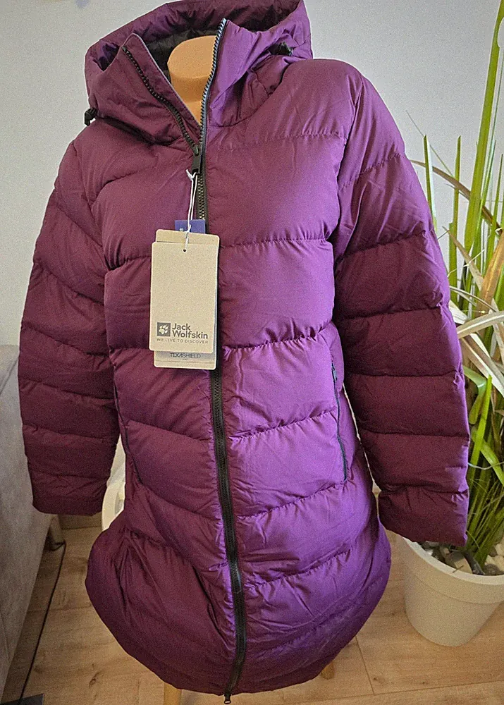 Jack Wolfskin Daunenmantel Gr. S M L XL berry jam beerefarben Mantel Damen