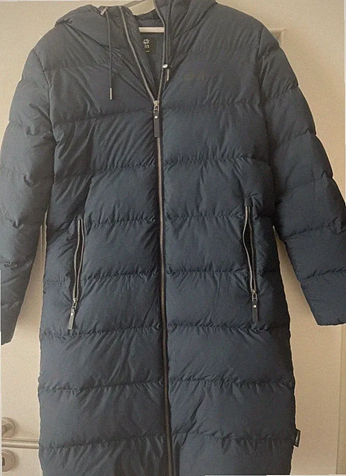 Jack WOLFSKIN Daunenmantel In Blau mit Kaputte