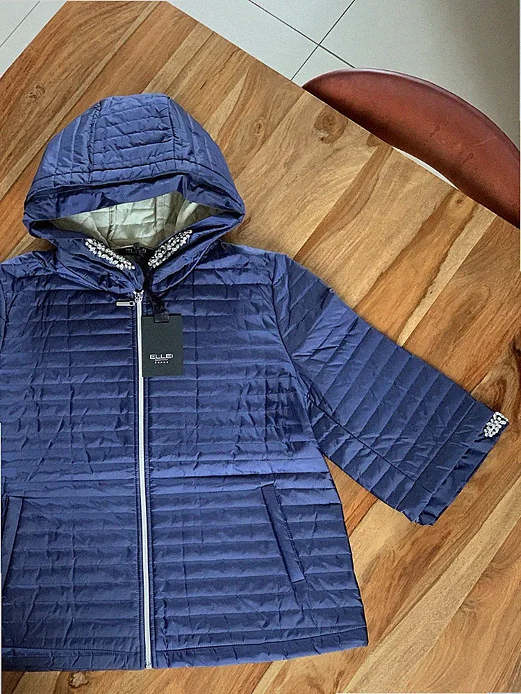 Jacke leichte Daunenjacke Ellei Damen mit Swarovski blau Jacket 3/4 Arm
