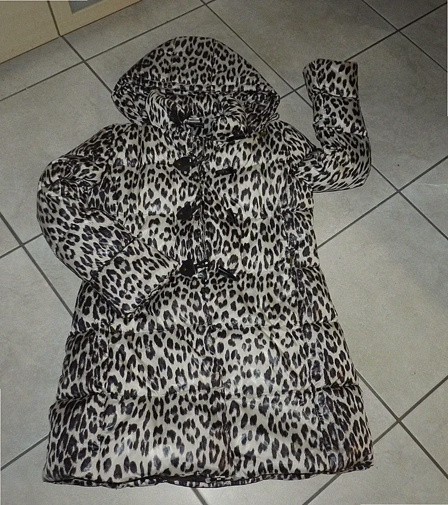 Jacke Mantel Daunenjacke Winter Damen Kapuze Größe 38