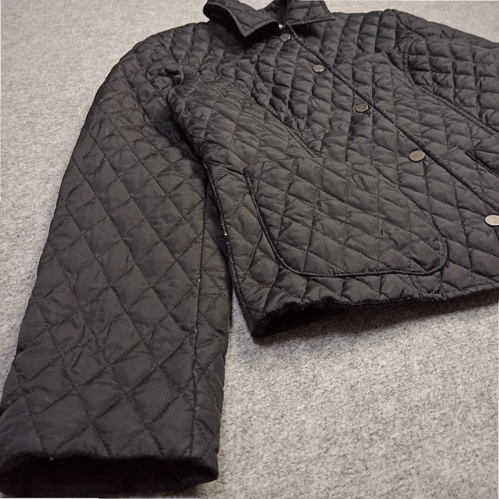 Laurèl Damen Steppdaunenjacke EU-36 Größe S Schwarzer Knopf Mantel Laurèl Klein