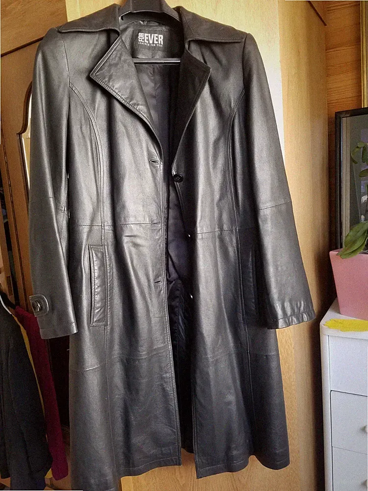 Ledermantel lang* in Größe 36/38 Longjacke in schwarz