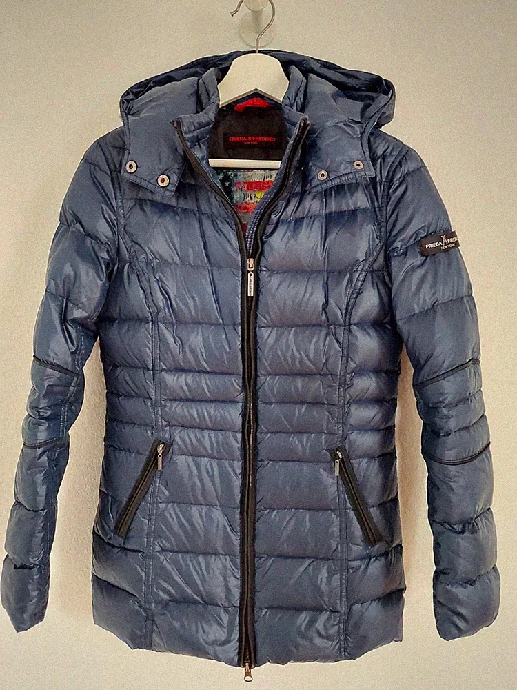 Leichte Steppjacke Daune *Frieda & Freddies* Mantel mit Kapuze Gr. 34 Dunkelblau