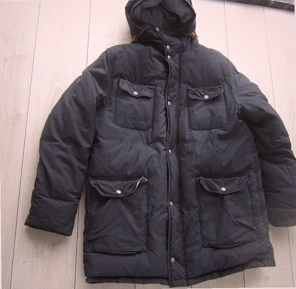 Levi´s Daunenjacke Mantel Schwarz Herren Gr. XL mit Kapuze, dick gefüttert