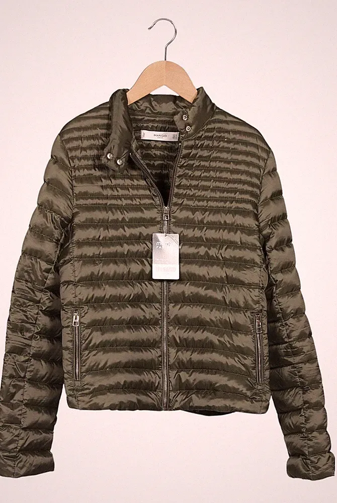 MANGO Jacke Damen Anorak Jacket Kurzmantel Gr. M Daunen Grün #cyfr94l