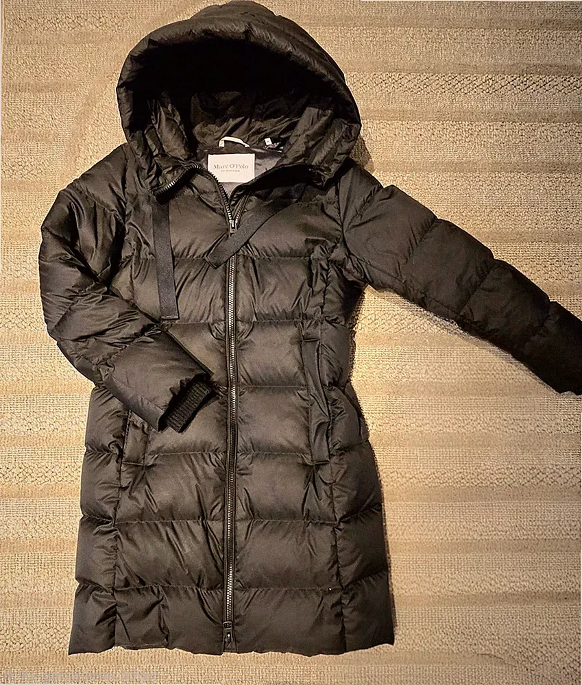Marc O´Polo Daunenmantel Damen Gr. 38 schwarz mit Kapuze Top Zustand