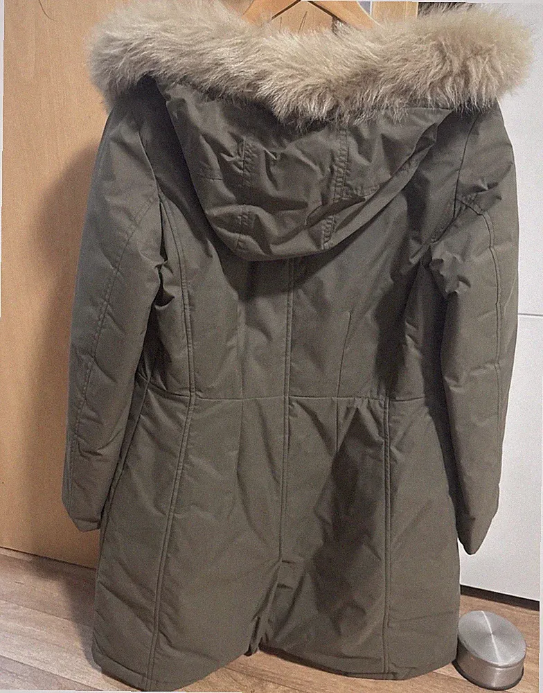 Massimo Dutti Damen Parka Mantel Grün S lang mit Kapuze Fellbesatz Daunen