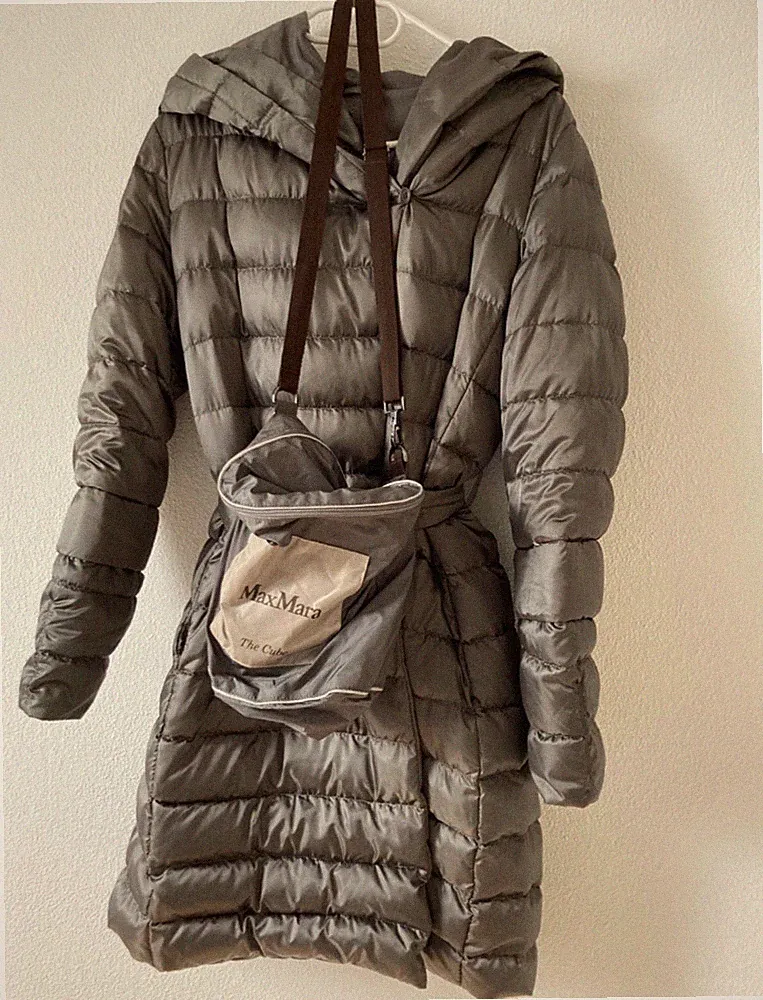 Max Mara wendbare Kurzmantel Cube gr 40 grau-silber