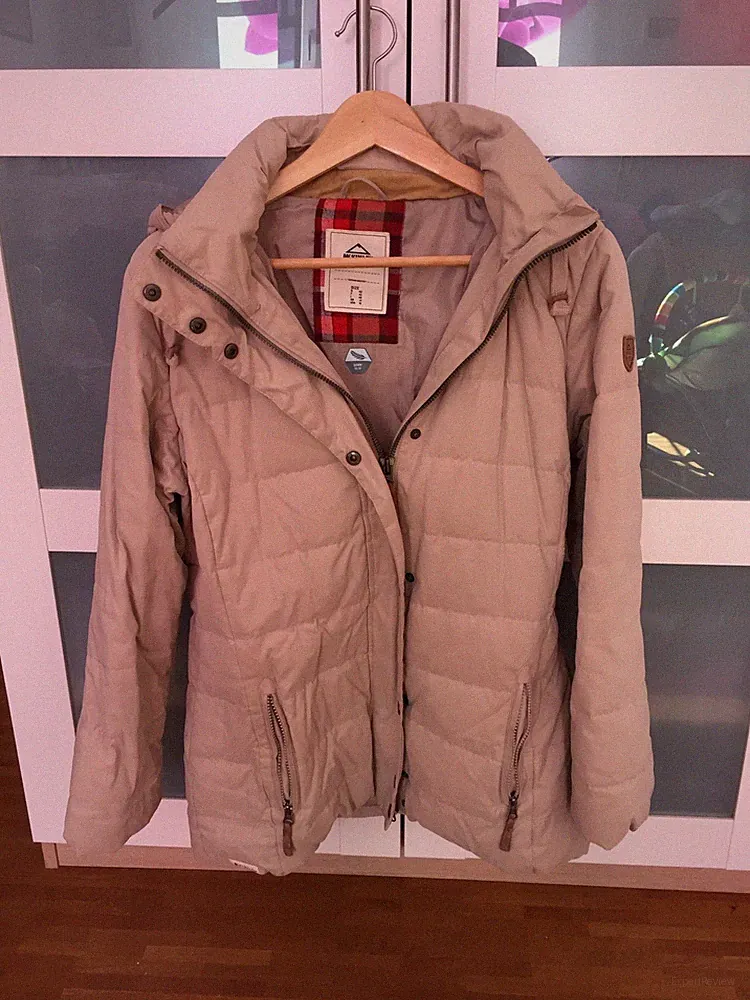 Mc Kinley Daunenmantel Beige Ist Zu 50% Daune.