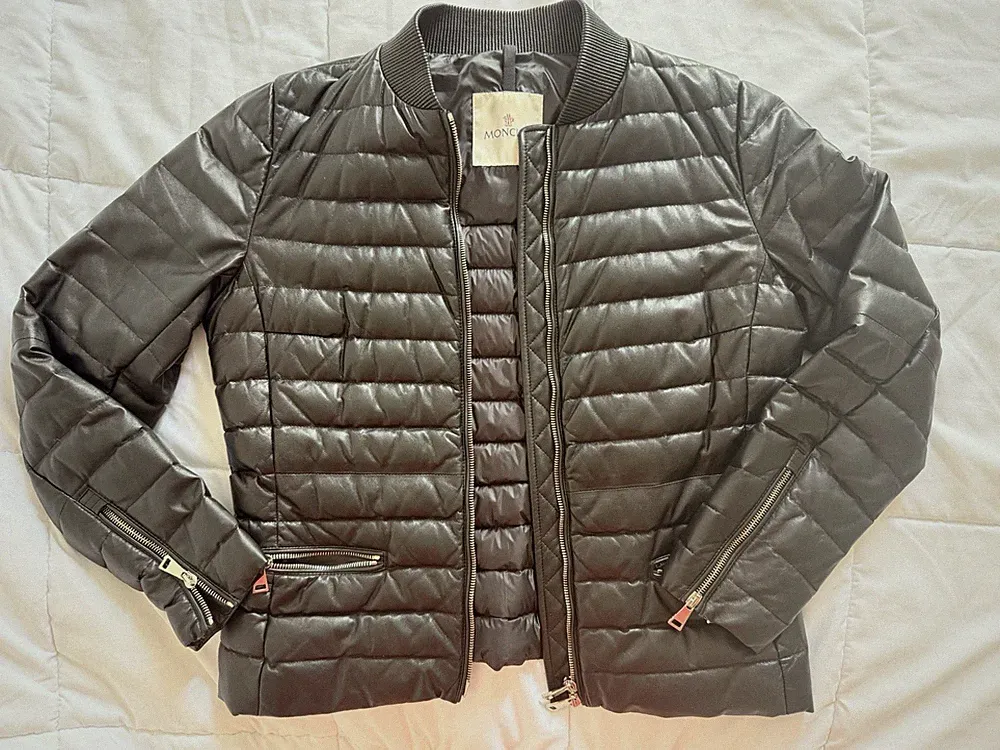 Moncler Buglose Damen Lederjacke Schwarz Daunenjacke Leather Jacket Größe M