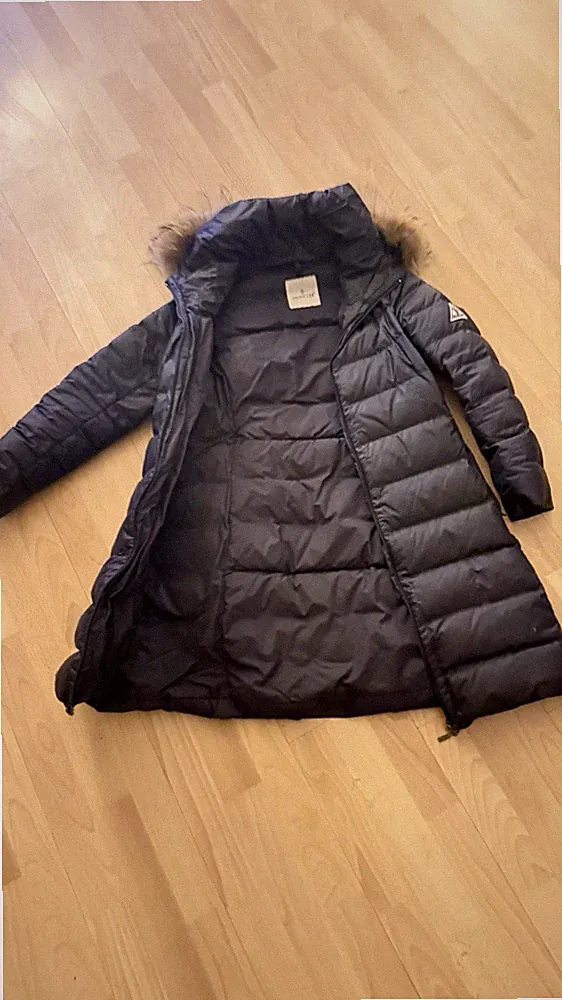 Moncler Damen Daunenmantel