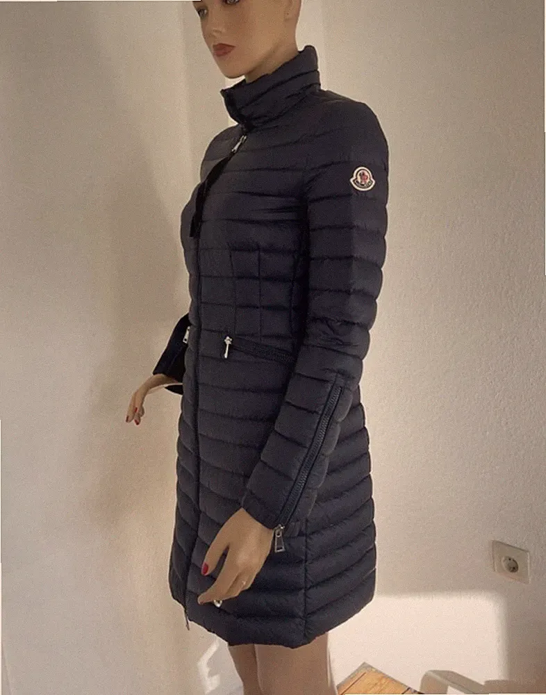 Moncler Damen Daunenmantel Dunkelblau Gr. 1 Lounge Saison Collection Top