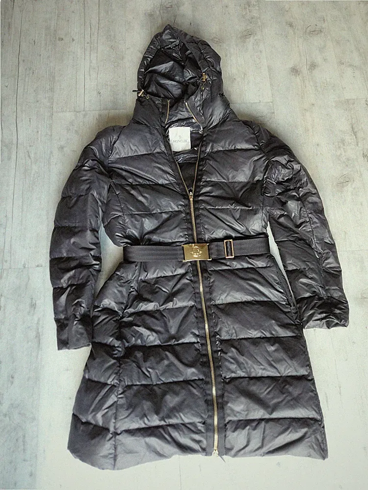 Moncler Daunenmantel Damen - Gr. 2 = 36/38 - Farbe Schwarz