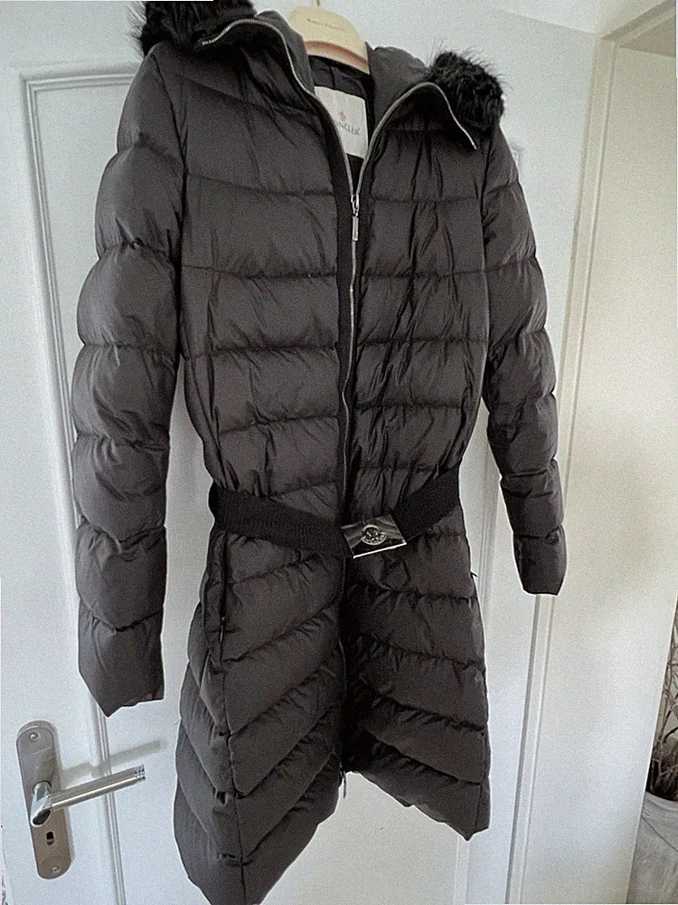 Moncler Daunenmantel Damen Größe 38 Schwarz Mit Echtfell (Biber)