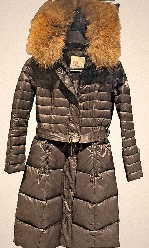 Moncler lange Daunenjacke schwarz mit Kapuze Gr.1 wie neu