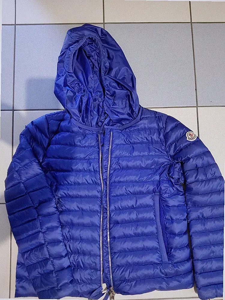 Moncler Lans Damen Daunenjacke blau mit leichter gesteppter Kapuze Gr. L