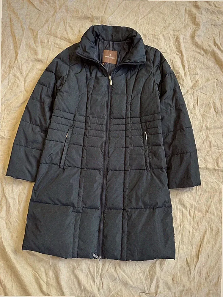 Moncler Vintage Damen Schwarz Gesteppte Lange Daunen Puffer Jacke Mantel Größ...