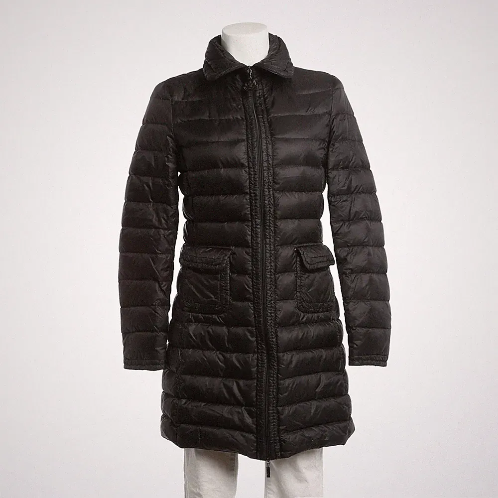 Moncler Wintermantel 40 / 3 Schwarz Sehr gut