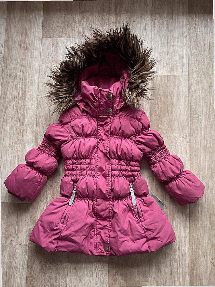 NAME IT Mädchen Winter Daunenjacke Mantel beere mit Kapuze und Pelz Größe 98