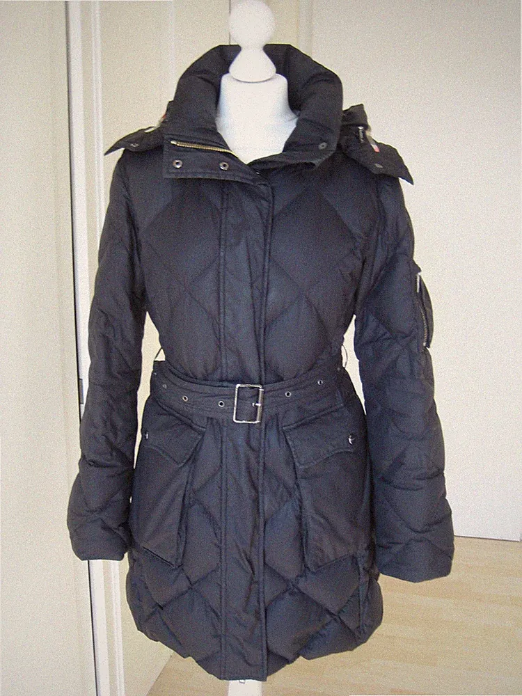 ORIGINAL BURBERRY - DAUNEN-STEPPMANTEL - SCHWARZ - GR: S -MIT ABNEHMBARER KAPUZE
