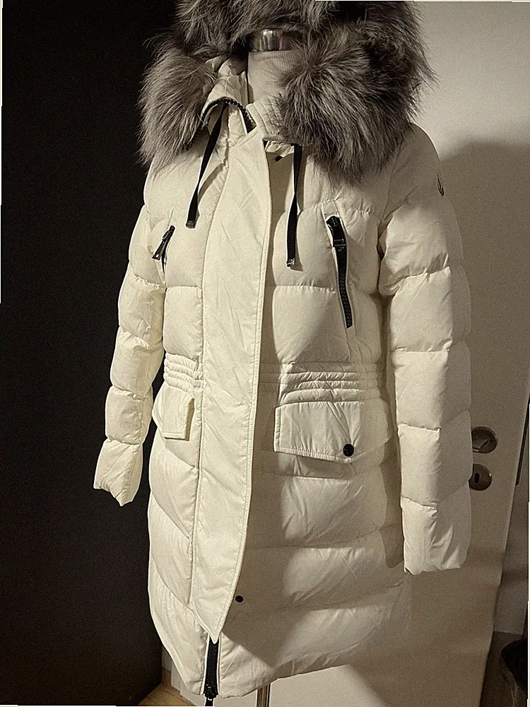 Original Moncler Mantel mit Silberfuchs Größe 1 wie NEU