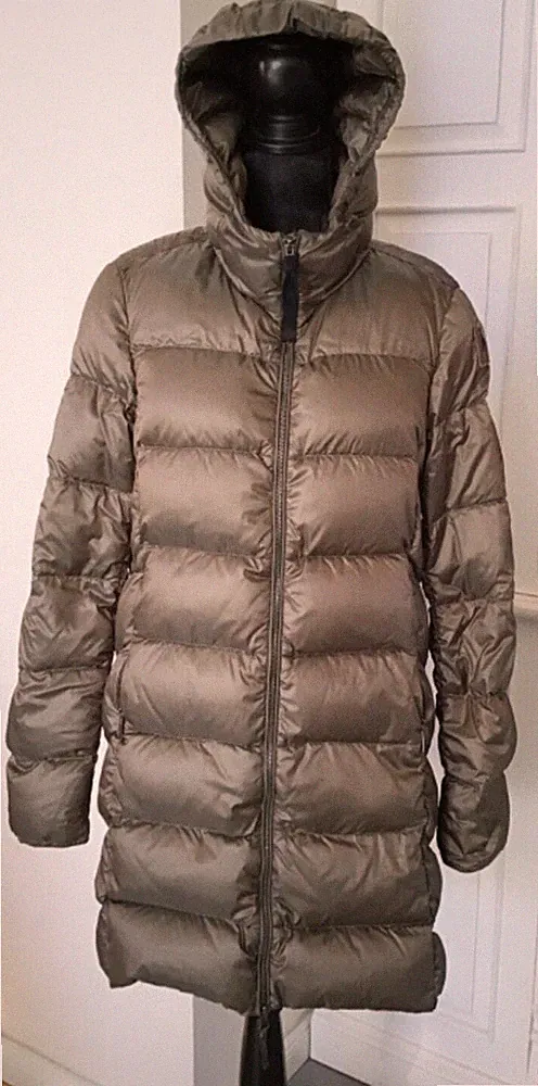 Parajumpers Daunenmantel Marion, oliv, Grösse L, guter Zustand