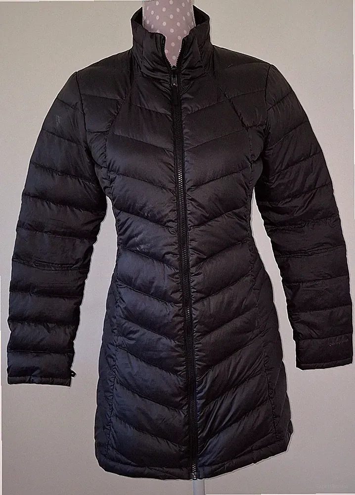 Patagonia Damen Outdoor Daunenmantel Sty28409FA Coat Daunen Jacke schwarz Gr. S