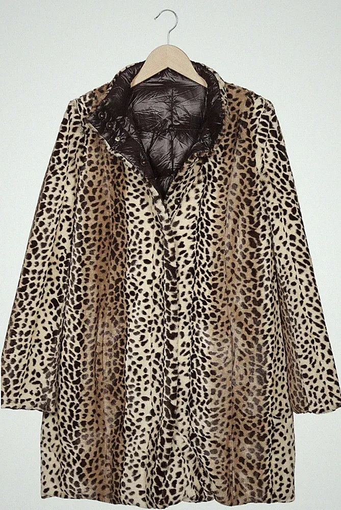 Tierdruck Daunenparka